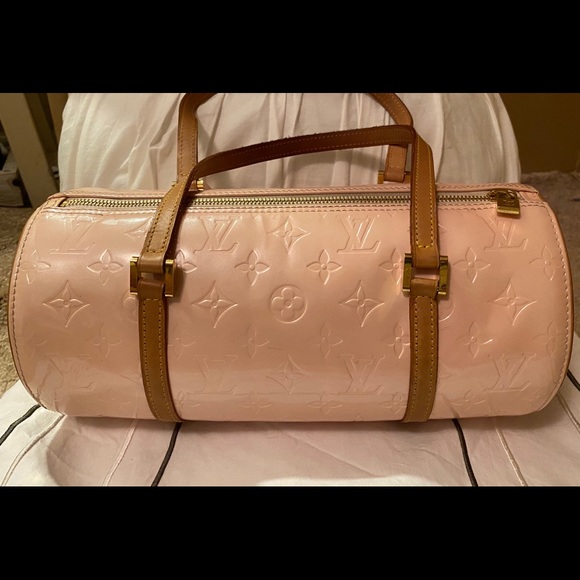 V Marshmallow Monogram Vermis Bedford Bag - Picture 1 of 11